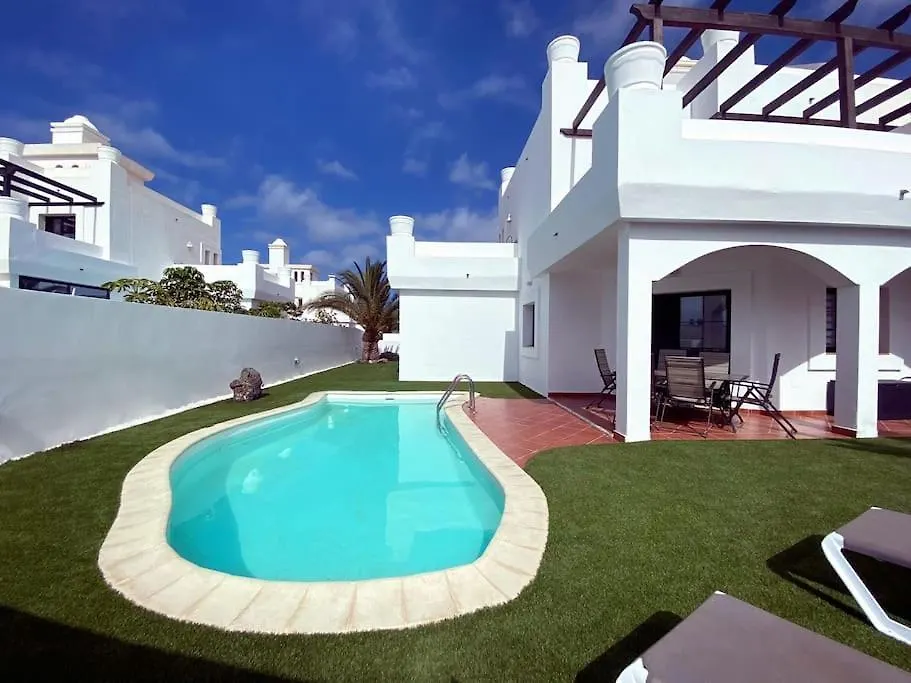 Villa Nina 'Luxury Villa In The Sun' Corralejo
