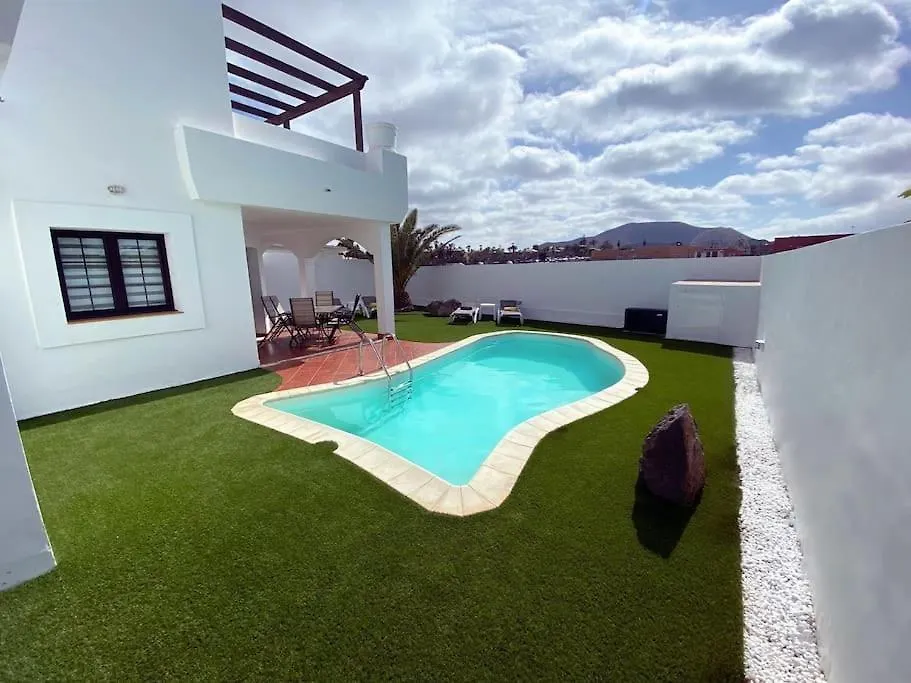 Villa Nina 'Luxury Villa In The Sun' Corralejo İspanya